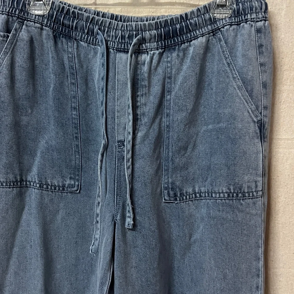 Thread and supply Casual Blue Denim Pants - Picture 2 of 4
